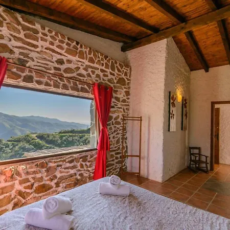 Complejo Rural El Mirador Country house Malaga